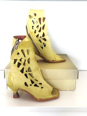 AS98 Laser Cut Handcrafted Leather Boots - Size 37 (US 7) NWT